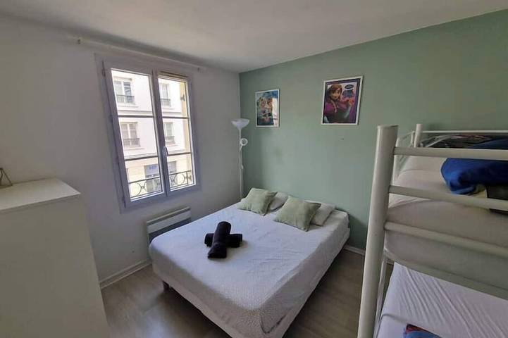 Entire apartment, Place Toscane, 8P, Fibre et Parking à Disneyland in Serris, Seine-et-Marne