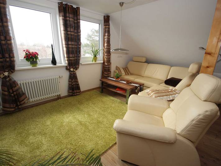 Ferienwohnung für 3 Personen, mit Garten und Seeblick sowie Balkon in Ahrenshoop