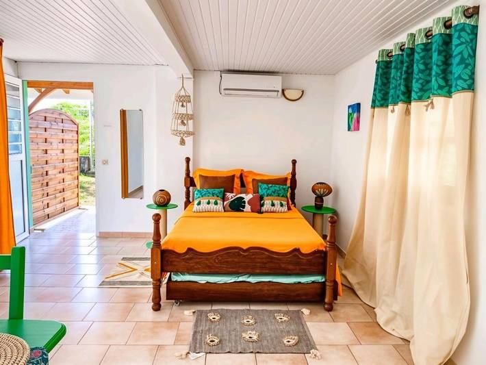 Apartamento de vacaciones para 4 personas, con jardín y terraza - 1