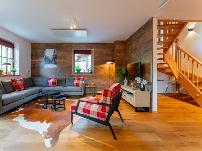 Chalet mit Sauna & 4 Terrassen, nahe dem Skilift in Rottenmanner und Wölzer Tauern, Irdning-Donnersbachtal