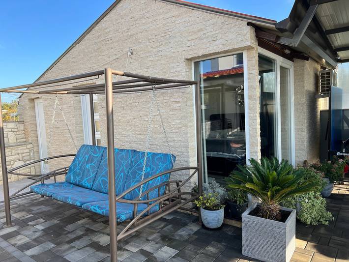 Villa für 10 Personen, mit Balkon/Terrasse und Pool in Fazana