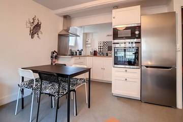 Gîte pour 4 personnes, avec jacuzzi à Luc-sur-Mer