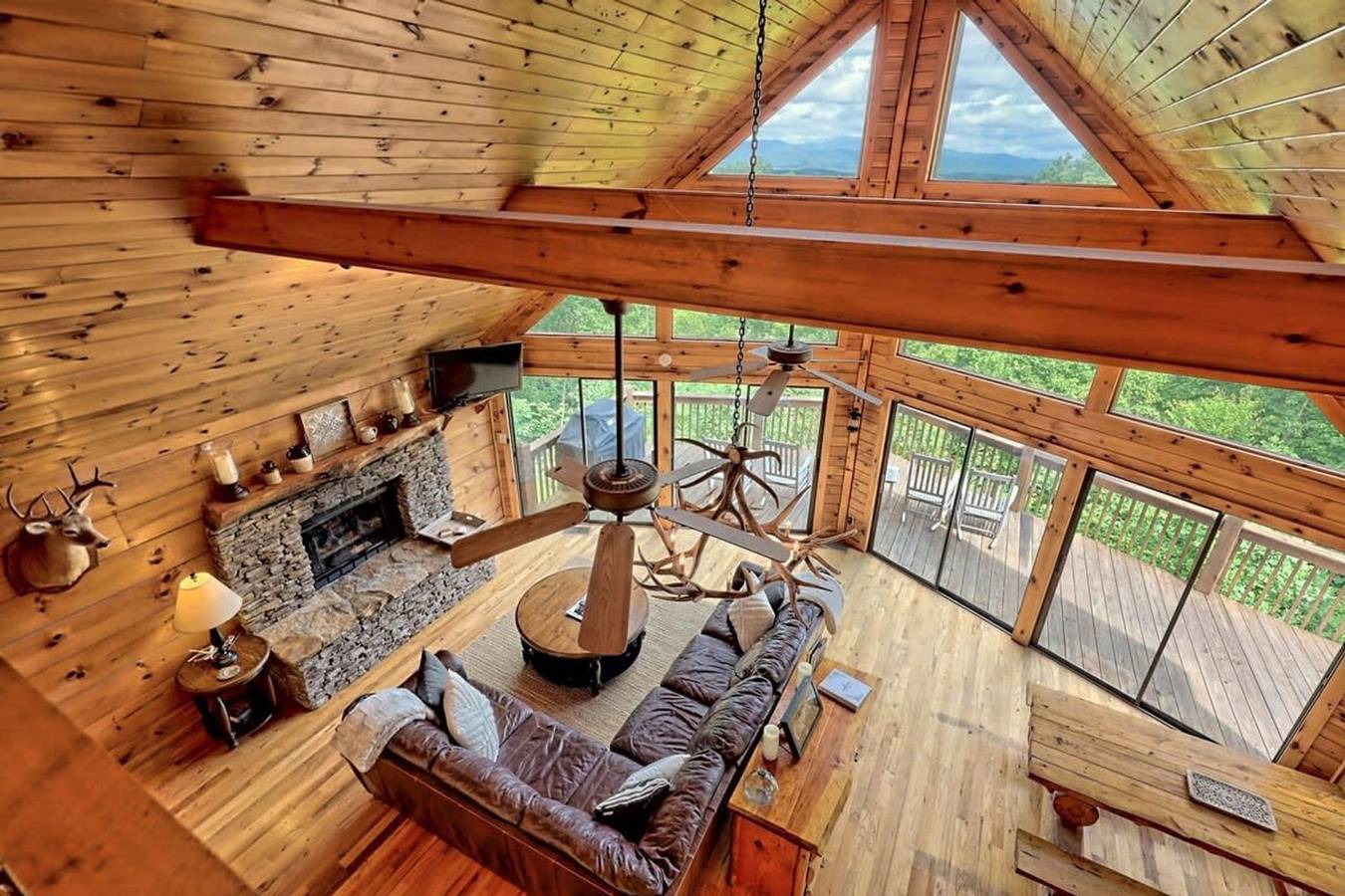 Hot Tub  3 Fireplaces  Mountain Views  Game Room in Foresta Nazionale Chattahoochee