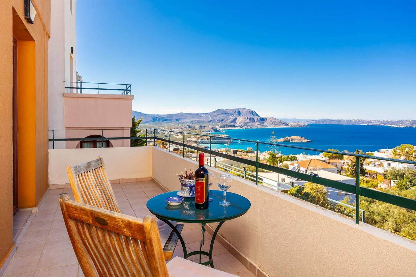 Villa für 6 Personen mit Terrasse in Vamos, Chania und Umgebung
