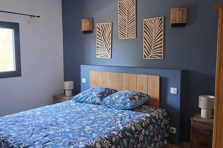 Location de vacances pour 8 personnes à Sainte-Anastasie-sur-Issole - 3