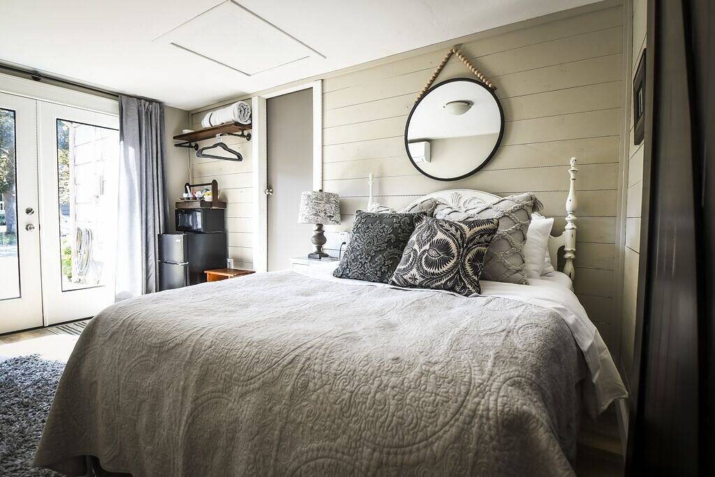 Ruhiges Zimmer im Herzen der Stadt in Salem (OR), Willamette Valley