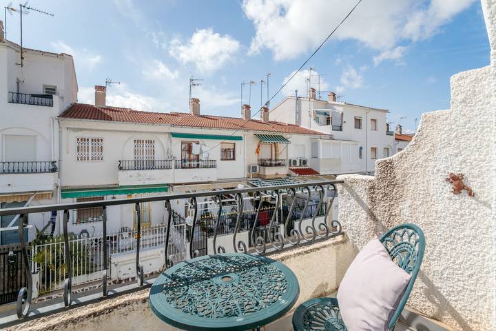 Bungalow pour 4 personnes, avec Balcon et Jardin à Santa Pola