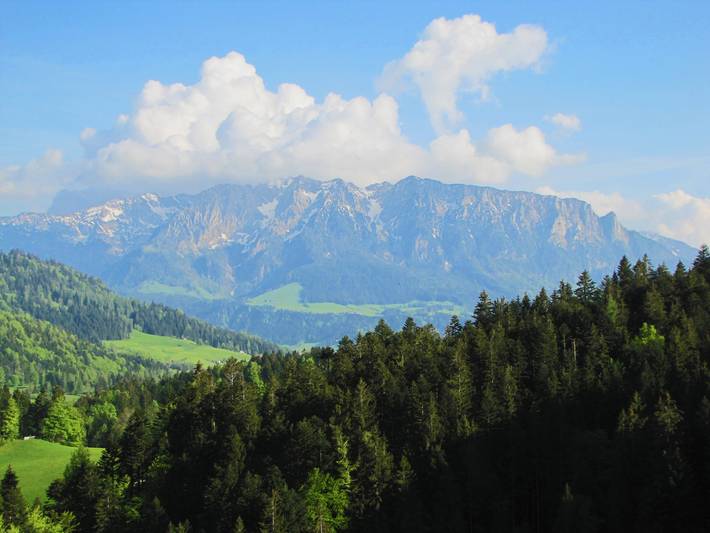 Bergbauernhof Simmerl - Ferienwohnung Geigelstein 60 qm mit zwei Schlafzimmer und Balkon in Aschau im Chiemgau, Bayerische Alpen