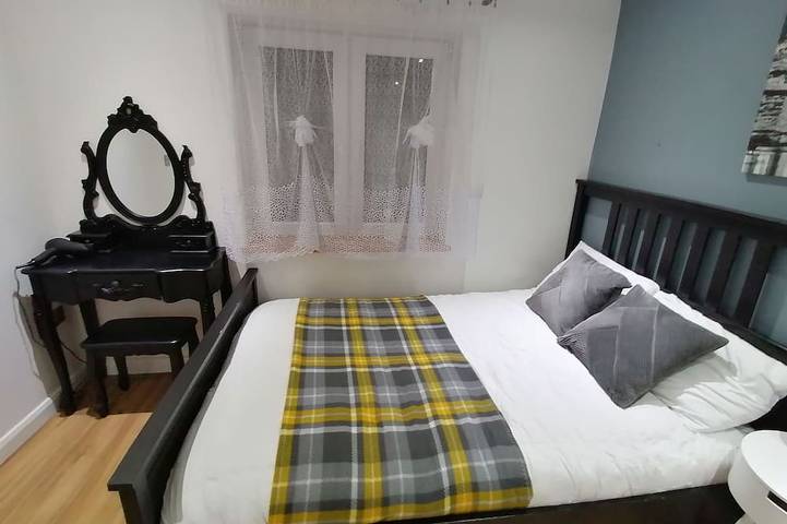 Apartamento entero, Lovely 2-Bed Apartment in Coventry in Coventry, Birmingham y alrededores