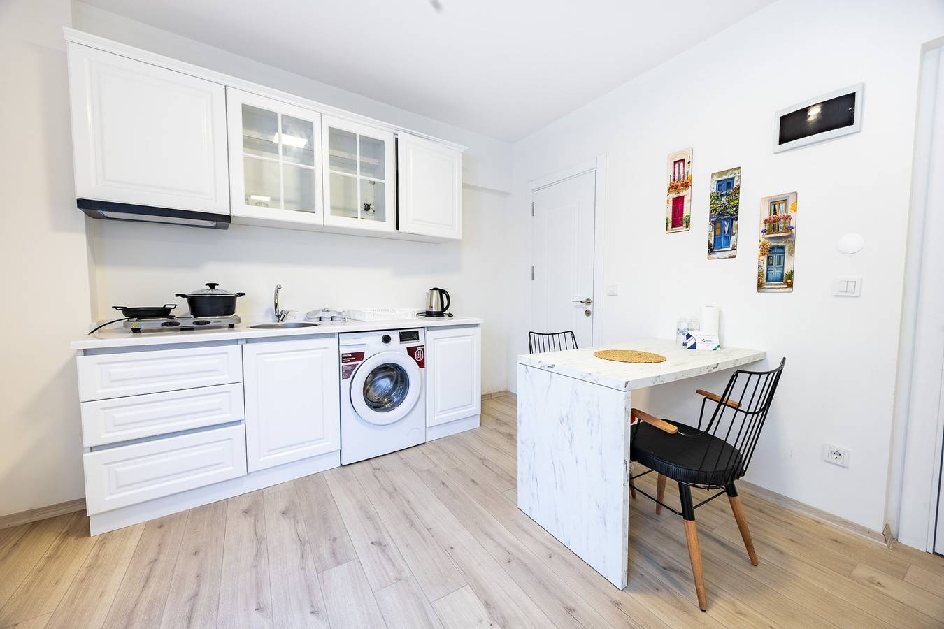 Ganzes Studio, Stylish Studio In Fatih | Stay Near Old City in Fatih, Istanbul