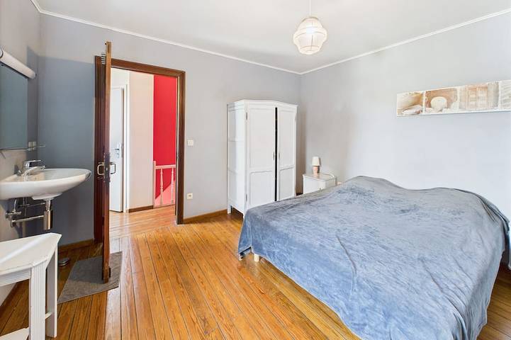 Location de vacances pour 8 personnes, avec jardin et balcon à Bertrix - 3