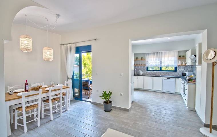 Ferienhaus für 5 Personen, mit Balkon und Terrasse sowie Ausblick in Koskinou - 2