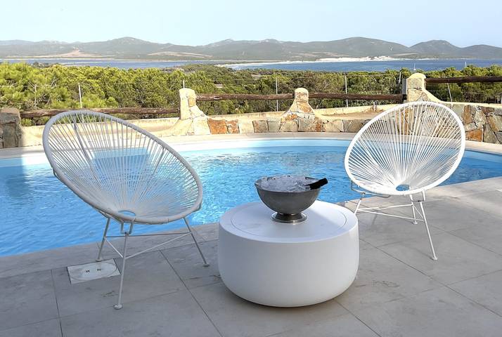 Sarri 12 Suite, Private Pool&Seaview, Adults only in Porto Pino, Sant'Anna Arresi