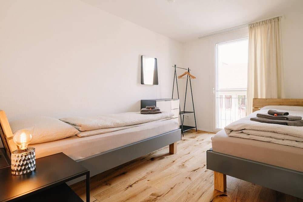 Ganze Wohnung, Apartment Eiger with lake and mountain view in Spiez, Thunersee