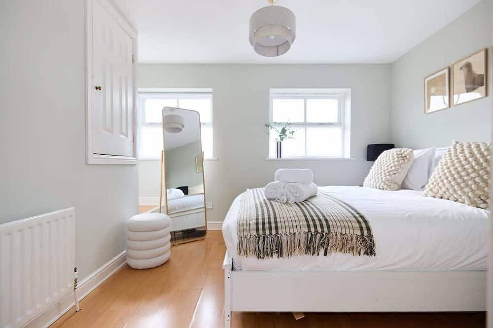The Guildford Getaway - 3Bdr with Garden in Guildford, Surrey