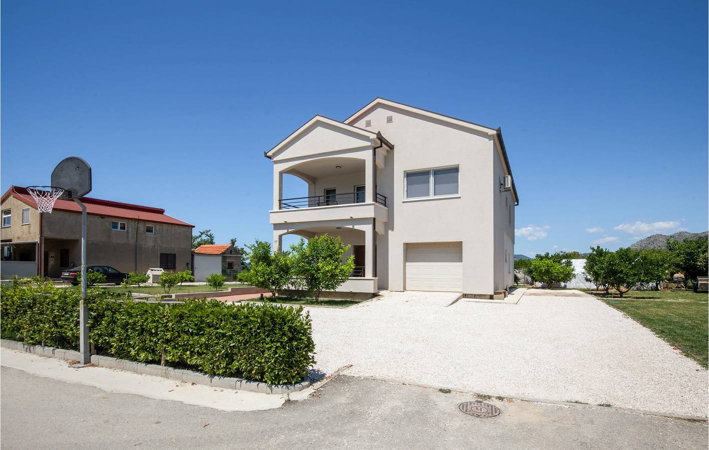 Ganze Ferienwohnung, Gemütliche 1-Zimmer-Wohnung in der Nähe von Opuzen mit WLAN und Terrasse in Dubrovnik-Neretva