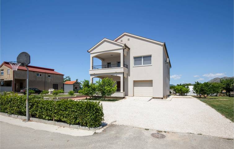 Ferienwohnung für 4 Personen, mit Garten und Terrasse - 1