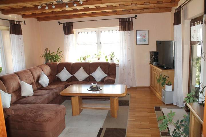 Ferienwohnung für 8 Personen, mit Balkon und Terrasse sowie Garten und Sauna in Kirchberg im Wald - 2