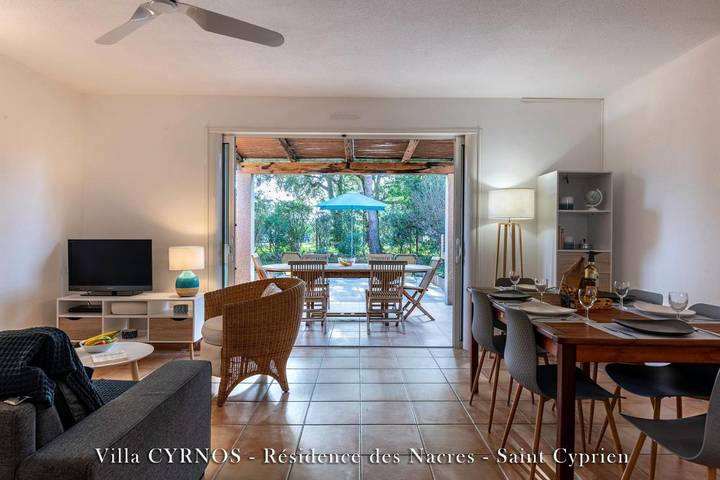 Location de vacances pour 6 personnes, avec jardin et piscine dans Plage de Saint Cyprien (Lecci) - 4