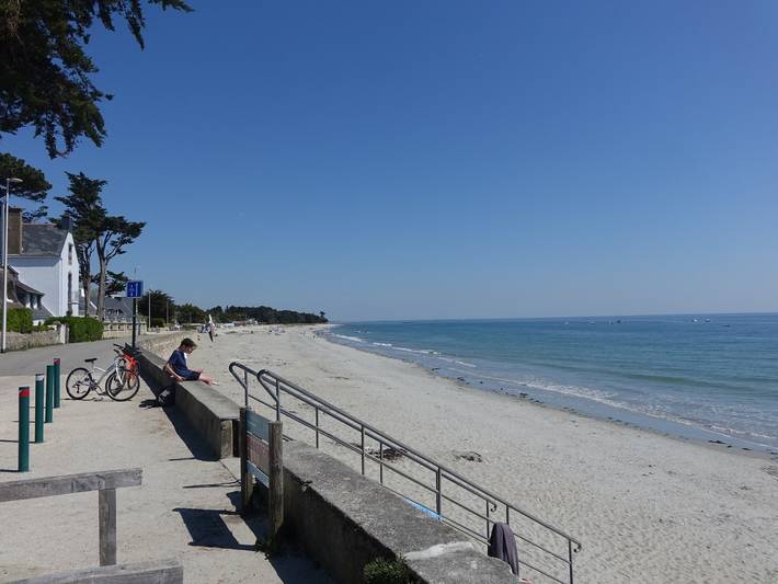 Gîte pour 4 personnes, avec Terrasse dans Plage du Roaliguen - 2