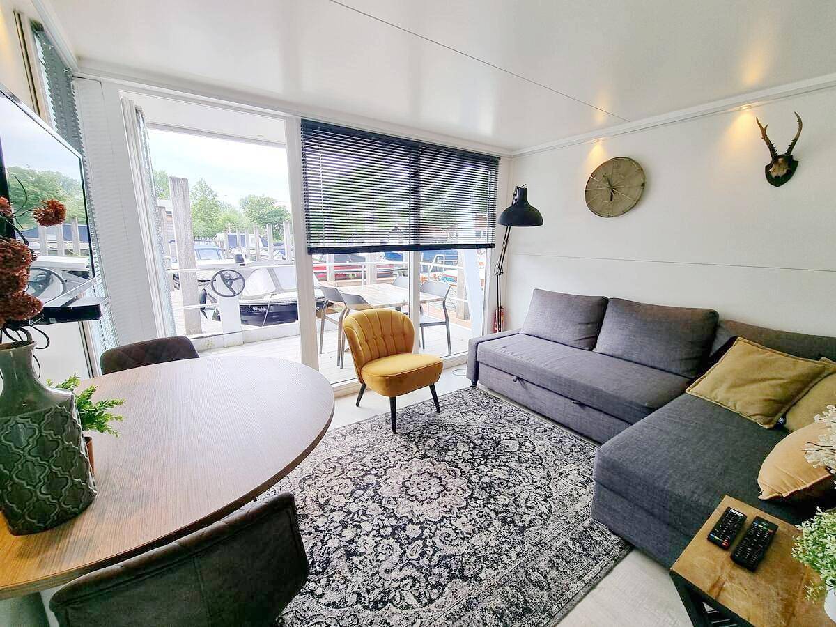 Marina Parcs — Hausboot mit Dachterrasse und Balkon (4 pers) "De Hoop" in Amsterdam Zuid, Nordholland