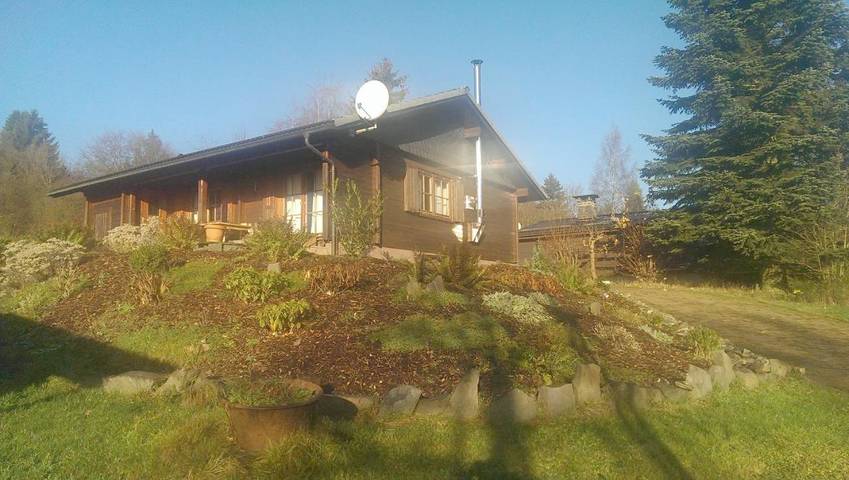 Ferienhaus für 4 Personen, mit Terrasse und Garten sowie Ausblick in Bromskirchen - 2