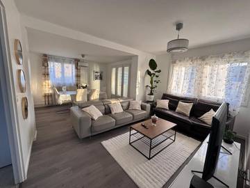 Gîte pour 6 personnes, avec jardin et vue à Garges-lès-Gonesse