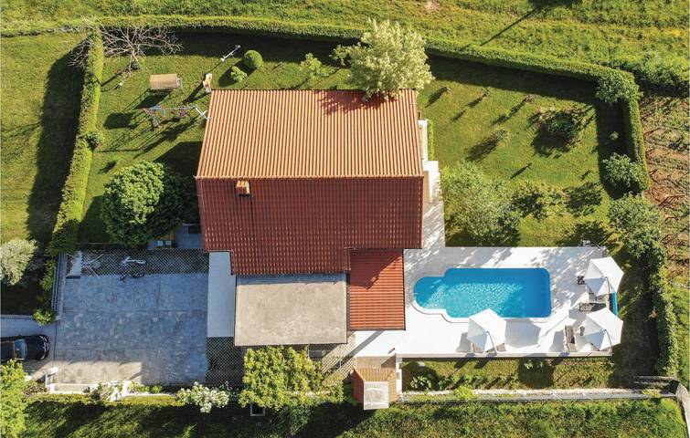 Gemütliche 1-Zimmer-Wohnung mit Pool und WLAN, in der Nähe des Flusses Cetina in Bajagić, Dalmatinisches Zagora
