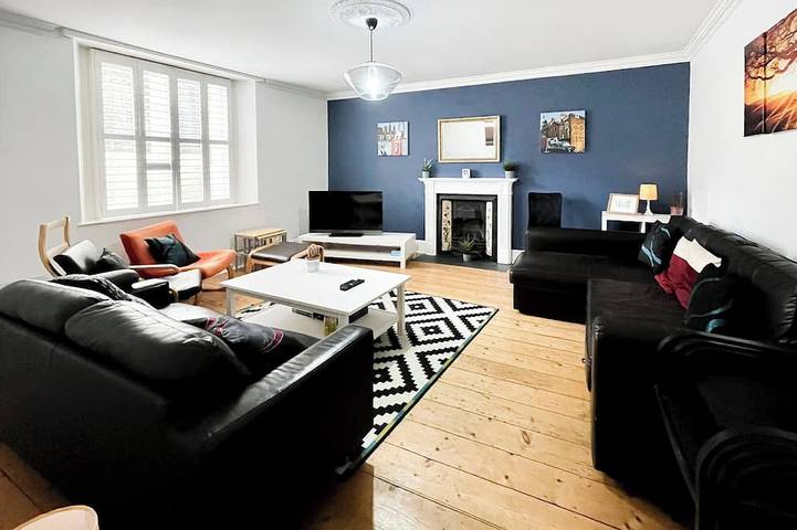 Cottage for 6 people, with Garden in Bristol