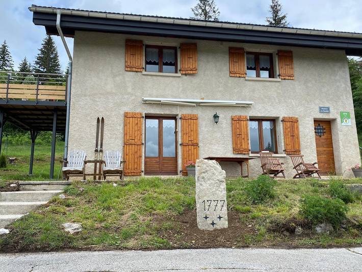 Gîte pour 7 personnes, avec terrasse et jardin, animaux acceptés à Morbier - 4