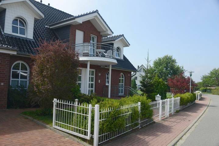 Ferienwohnung für 4 Personen, mit Balkon und Terrasse sowie Garten in Hohenfelde