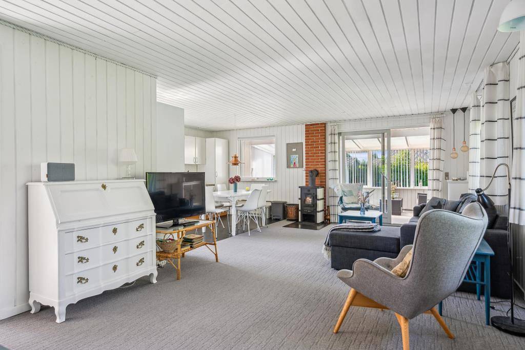 Hyggeligt sommerhus ved Grenaa Strand – tæt på skov, klitter og en af Jyllands bedste badestrande in Grenå Strand, Grenaa