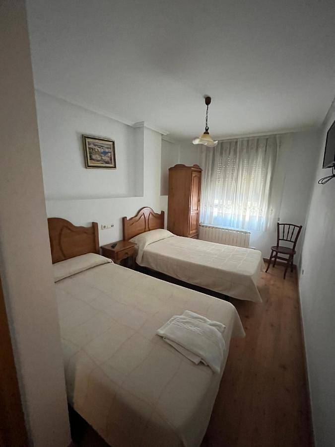 Hôtel pour 3 personnes, avec terrasse à Mansilla de las Mulas - 4