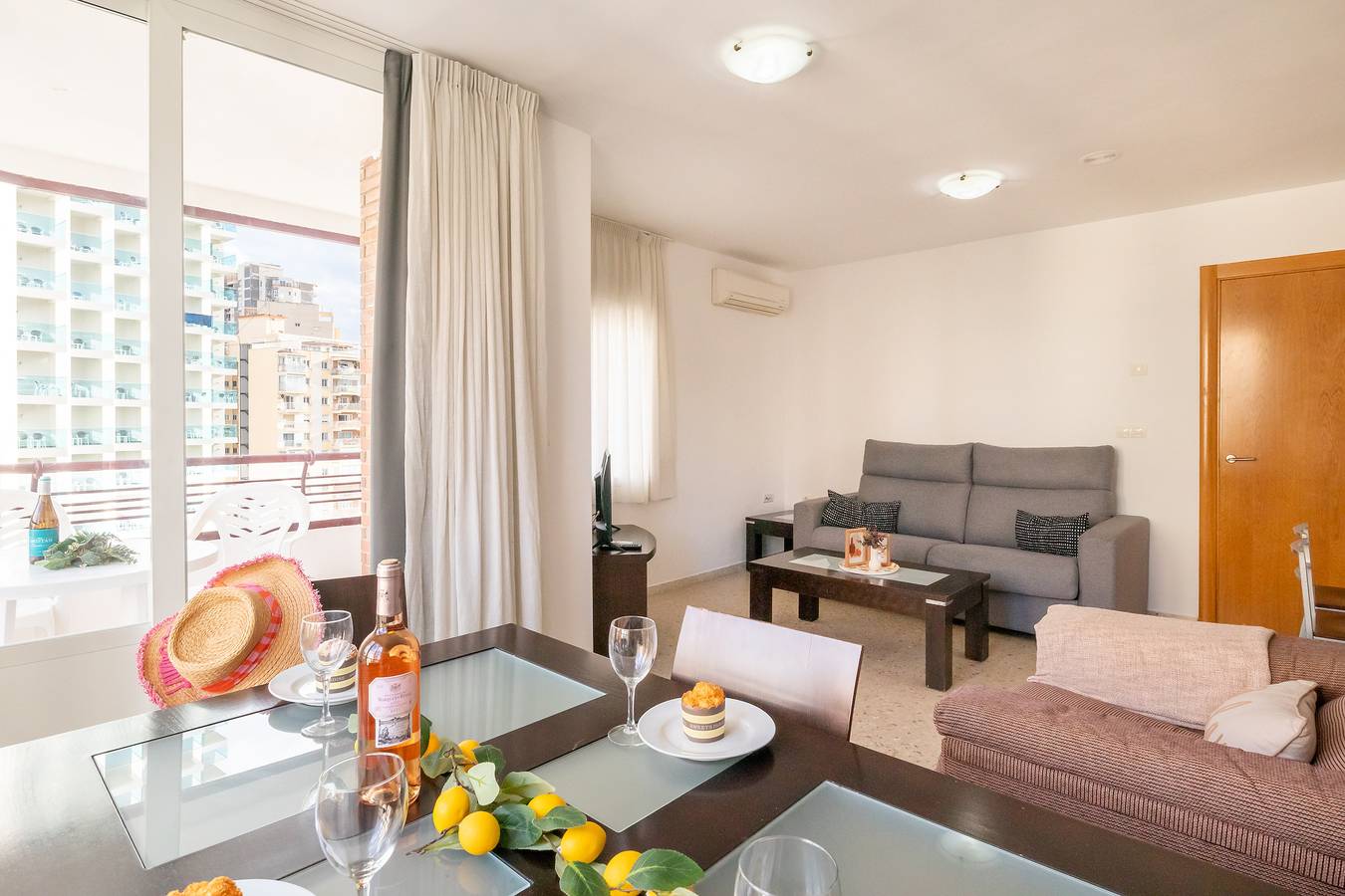 Entire apartment, Benidorm Levante Beach 7B in Playa de Levante, Costa Blanca
