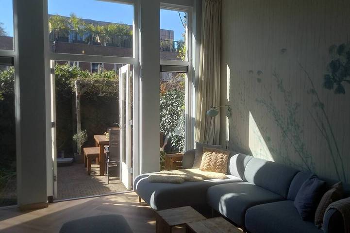 Casa vacanza per 4 persone, con terrazza e giardino ad Amsterdam