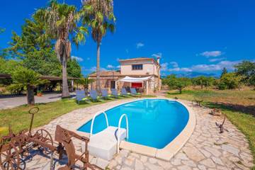 Villa in Inca, Mallorca Inselmitte für 8 