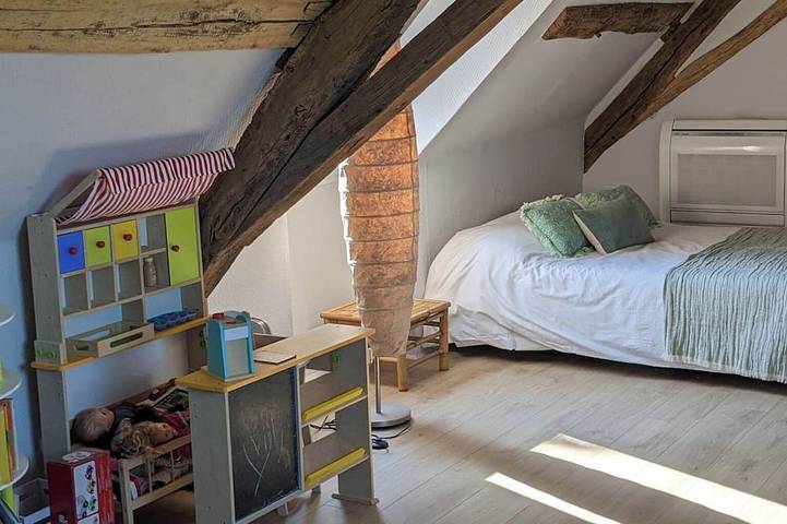 Location de vacances pour 10 personnes, avec jardin à Saint-Georges-du-Bois (Sarthe) - 3