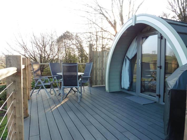 Glamping for 2 people, with Balcony and Terrace as well as Garden and Lake view in County Fermanagh