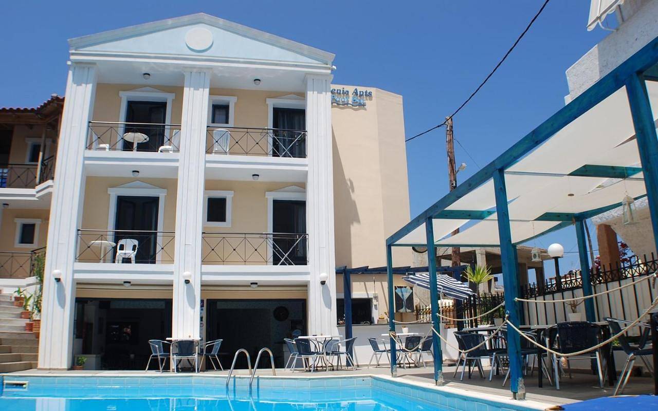 Triple Room in Agia Pelagia, Achlada