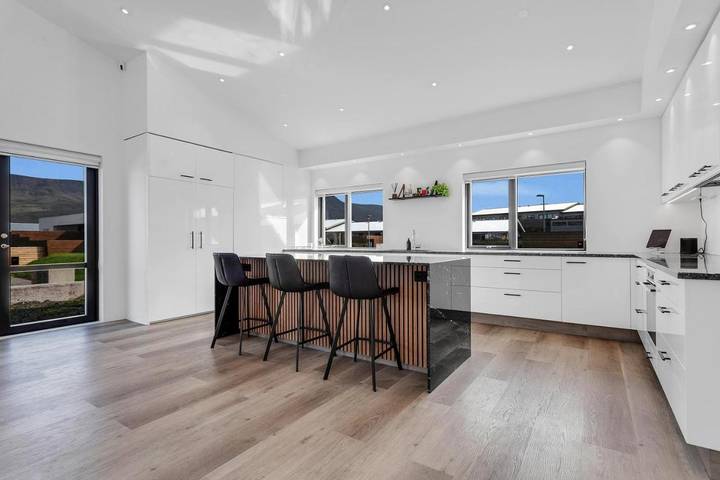 Ferienwohnung für 6 Personen, mit Whirlpool und Terrasse - 1