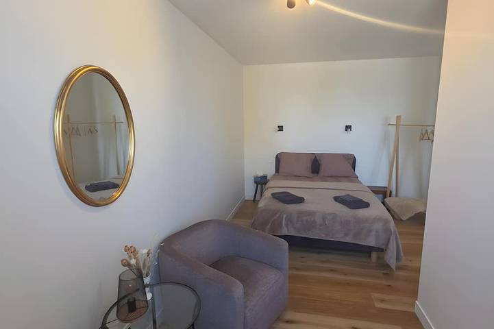 Gîte pour 2 personnes, avec terrasse à Excenevex - 3