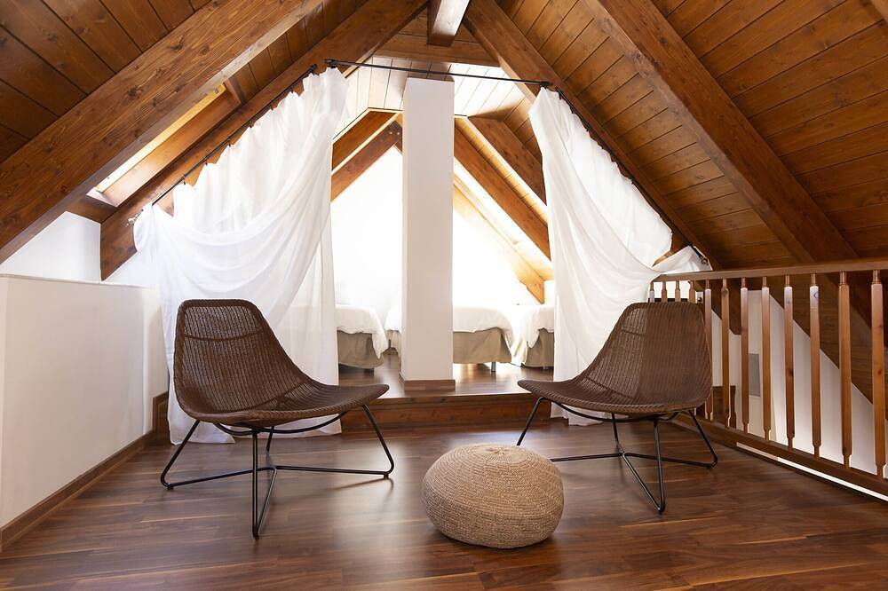 Entire apartment, Cumbres Penthouse by Bevalle in Panticosa (Ski), Panticosa