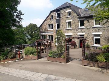 Maison De Vacances pour 28 Personnes dans La Roche-en-Ardenne, Province de Luxembourg, Photo 2