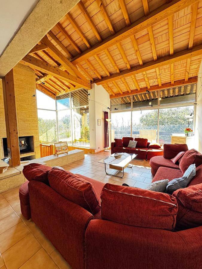 Villa pour 12 personnes, avec vue ainsi que piscine et terrasse
