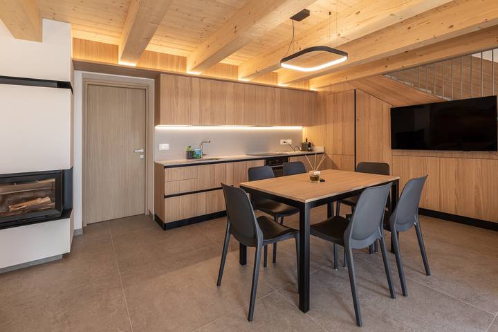 Casera Malvan in Belluno, Carnic Prealps