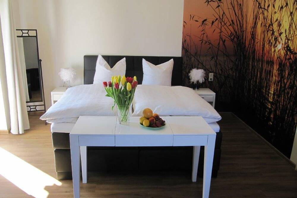 Ganze Wohnung, Doppelzimmer mit Dusche/Wc in Nonnenhorn, Bayerisch Schwaben
