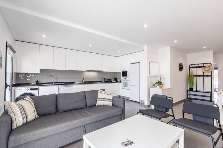 Gîte pour 6 personnes, avec piscine et balcon à São Martinho do Porto - 2