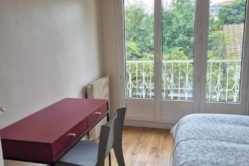 Appartement De Vacances pour 6 Personnes dans Fontenay-sous-Bois, Val-de-Marne, Photo 3