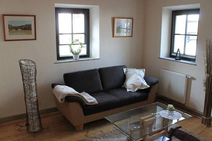Ferienhaus für 4 Personen, mit Terrasse und Garten in Weißenthurm