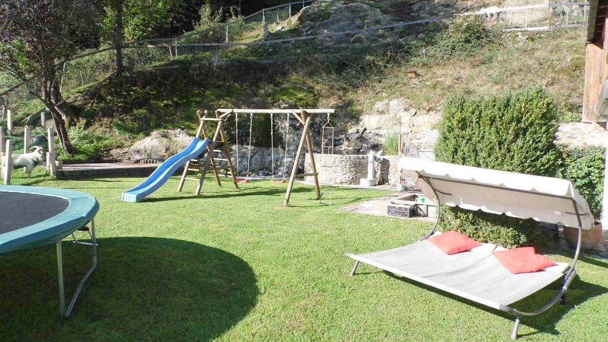 Ganze Wohnung, Haus am Osterbrünnl - Ferien-Appartements (44qm) mit Balkon in Ruhmannsfelden, Vorderer Bayerischer Wald